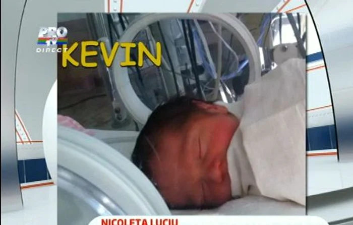 Tripleţii Nicoletei Luciu (CAPTURĂ FOTO HAPPY HOUR)