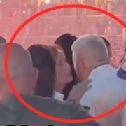 Judec  toare candidat   la   efia Cur  ii de Apel Cluj  la festival cu un afacerist a c  rui firm   o judec       Chiar sunt obosit  m a  i trezit din somn     b  font color  red  VIDEO  font   b  jpg