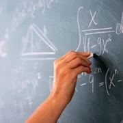 Ecuatie matematica, foto Shutterstock  jpg