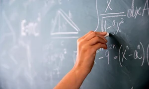 Ecuatie matematica, foto Shutterstock jpg
