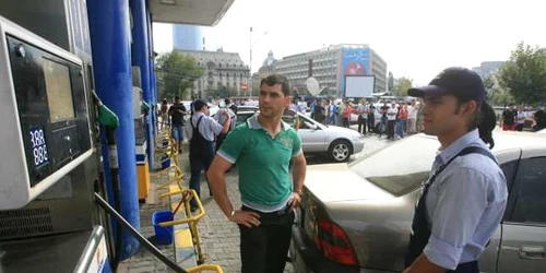 Vom plăti mai mult pentru carburanţi