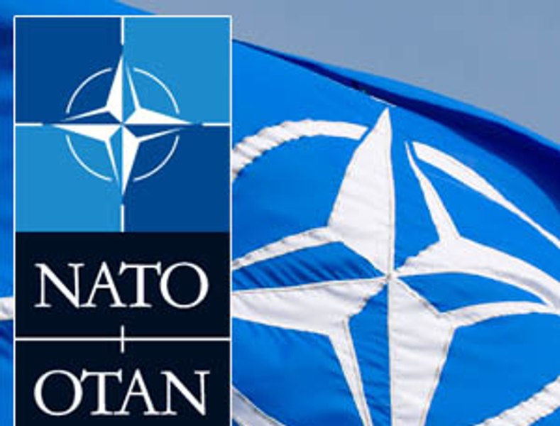 NATO plănuieşte să extindă spre Estul Europei sistemul de conducte pentru a asigura aprovizionarea cu combustibil în cazul unui război cu Rusia