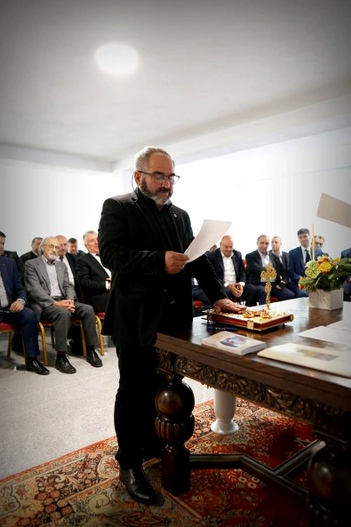 Aurel Bălășoiu, la o întrunire a Adunării Eparhiale FOTO Arhiepiscopia Argeșului și Muscelului
