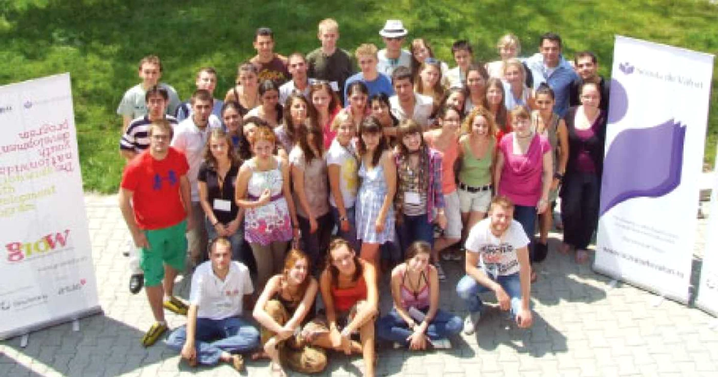 Participanţi la programul „Grow“