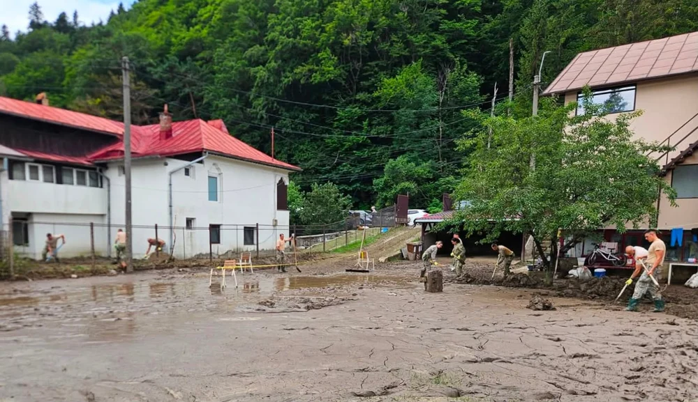 Alertă de inundații: Cod roșu de viituri în Prahova și Dâmbovița