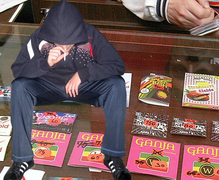 
    Combinaţiile sunt  aproape mortale  