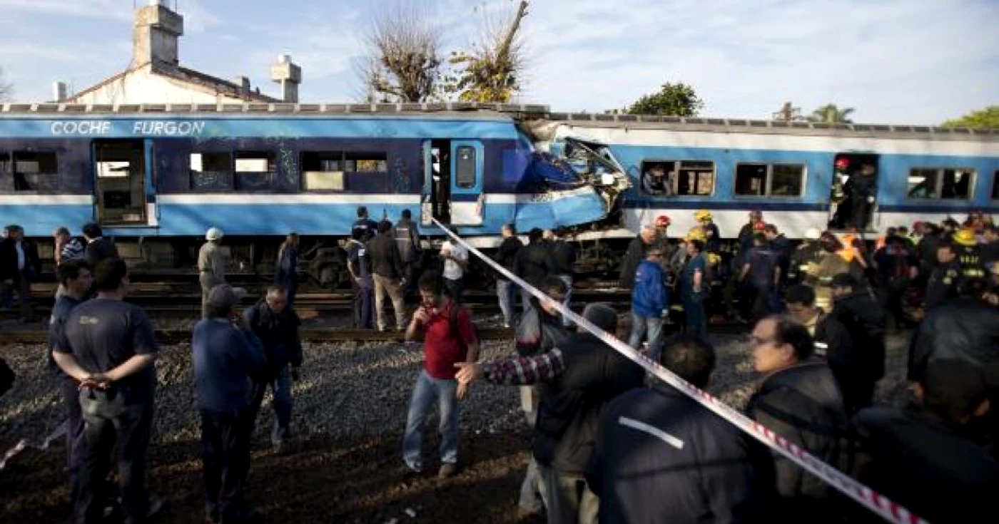 În urmă cu două luni,în urma unui accident de tren au murit doi oameni şi 200 au fost răniţi în apropiere de Buenos Aires