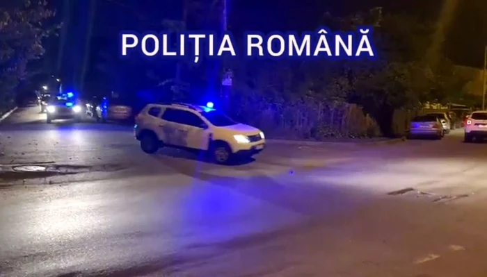 Percheziţii ale poliţiştilor la hoţii din locuinţe FOTO Captură Video