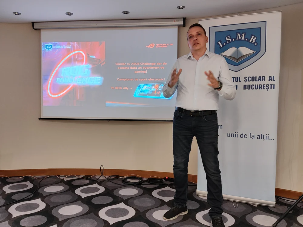 Traian Mirescu, PR Manger Asus România, vorbește despre ROG High-School Challenge.