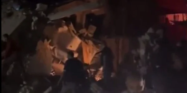 Atac aerian asupra unei biserici din Gaza  Foto Captură video X (Twitter) jpg