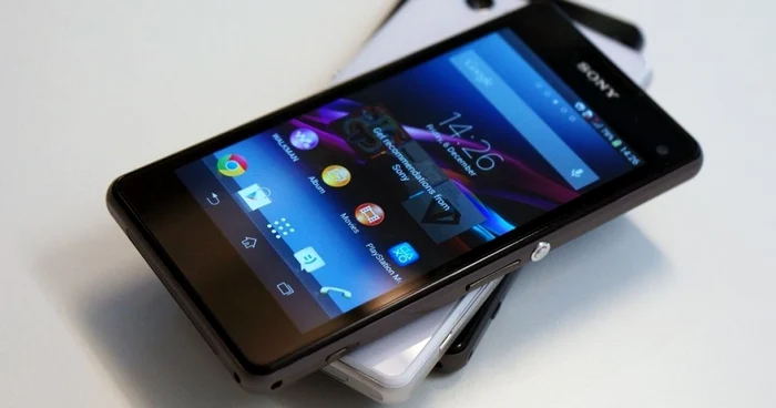 Sony Xperia Z1 Compact a fost oficial anunţat de către japonezi. FOTO The Verge