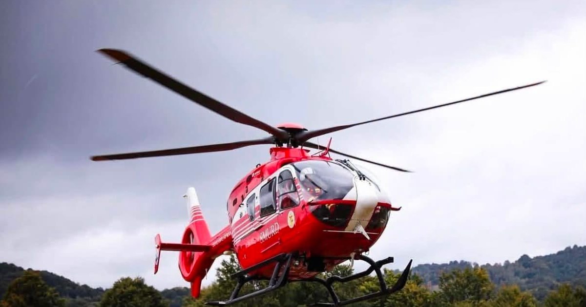 Patru alpiniști au căzut în gol aproximativ 10 metri, în Bușteni. Trei elicoptere au fost chemate la intervenție