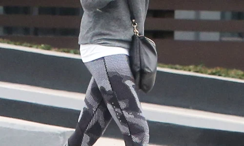 cameron diaz hepta 2005422 jpeg