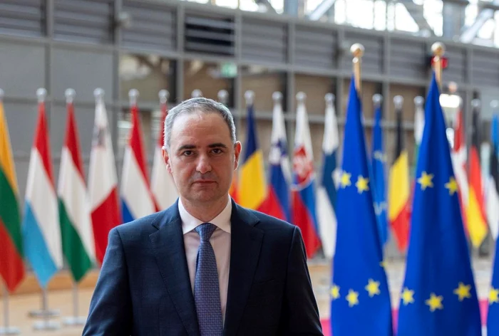 Ministrul spune că nu este vorba despre o criză. FOTO FB Alexandru Nazare