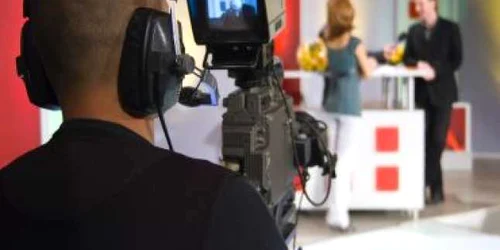 Realitatea - Caţavencu reduce salariile de astăzi