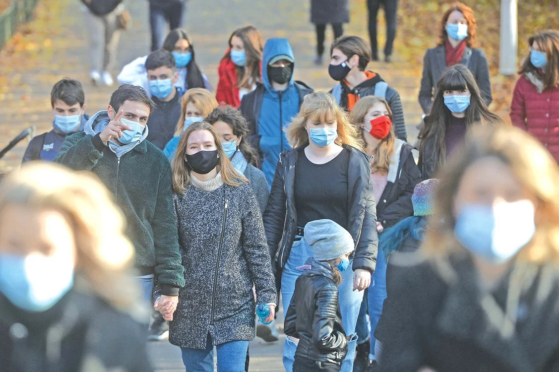Pandemia rămâne un pericol și în 2021