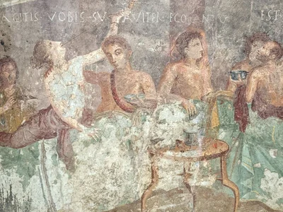 Oaspeți la un banchet. Frescă romană descoperită la Pompeii (Flickr / Tyler Bell) 