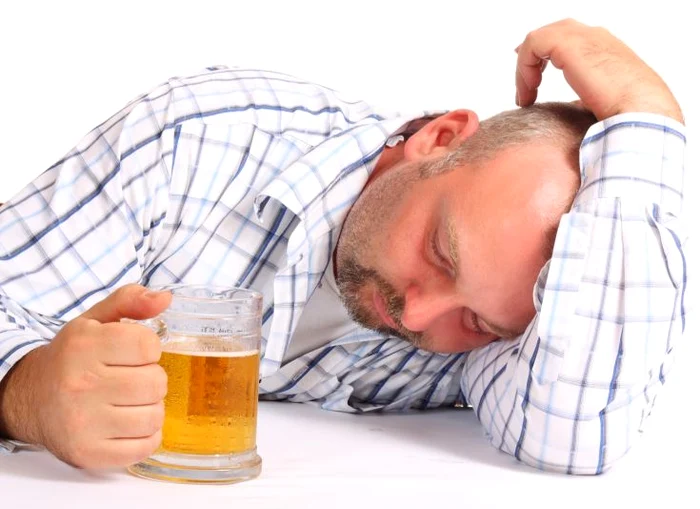 
    Ce dulce-i somnul după o bere bune! (Foto: Shutterstock)  