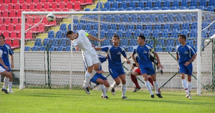 Gloria Buzău evoluează în Liga a doua de fotbal