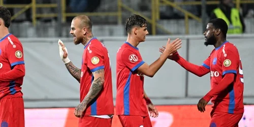 FCSB | FOTO Sport Pictures 