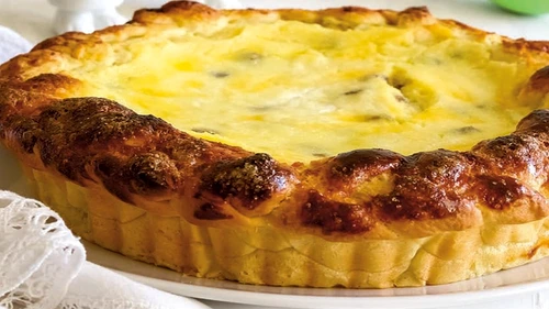 pasca cu branza dulce jpg