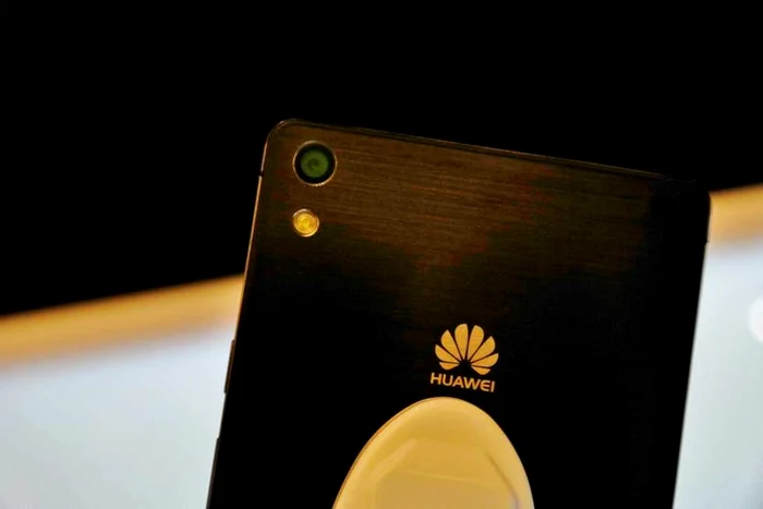 Huawei nu va lansa prea curând un terminal cu două sisteme de operare FOTO Adevărul