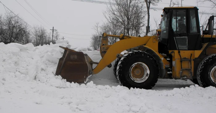 Oamenii din Colelia și Axintele sunt în continuare izolați