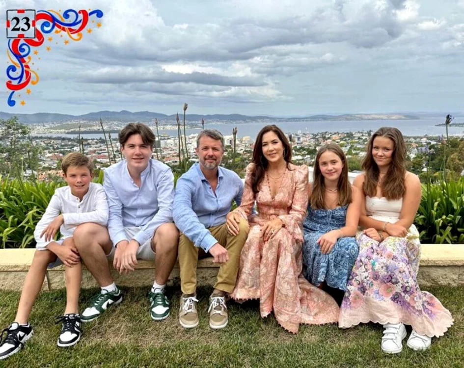 Familia Regala daneza in Australia, Printesa Mary, Printul Mostenitor Frederik si copiii lor   pagina oficiala jpg