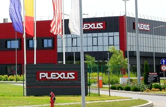 Compania Plexus îşi va testa toţi salariaţii înainte de a reporni producţia