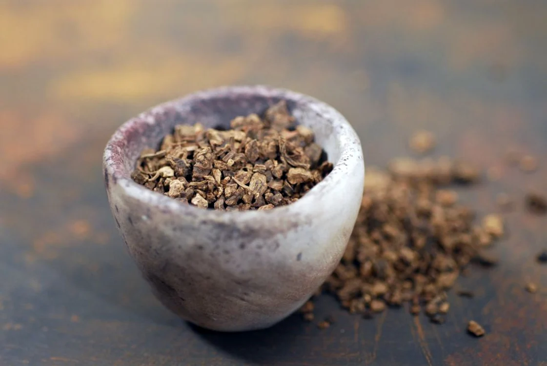 valeriana beneficii jpeg