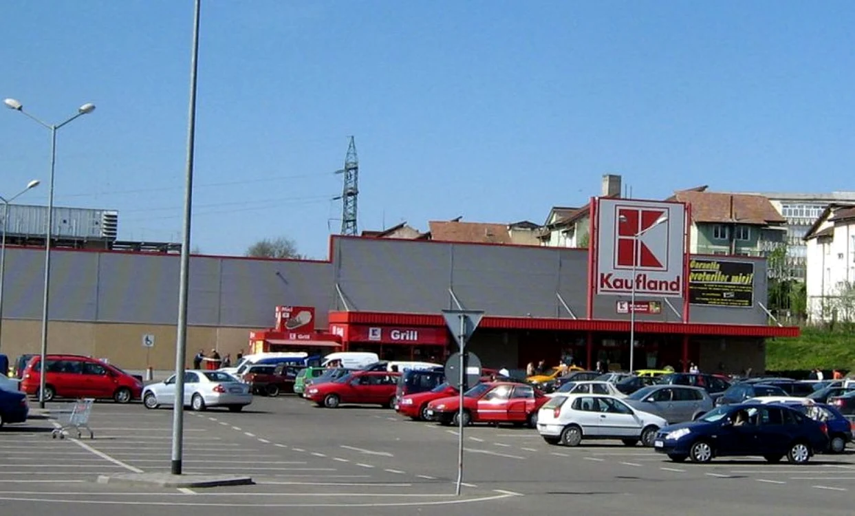 parcare kaufland roman