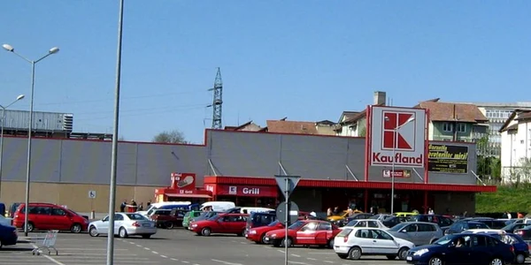 parcare kaufland roman
