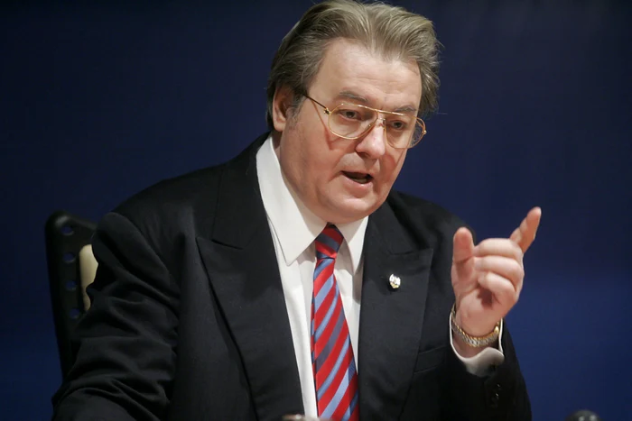 CLIIMA20120308 0003 1 jpeg