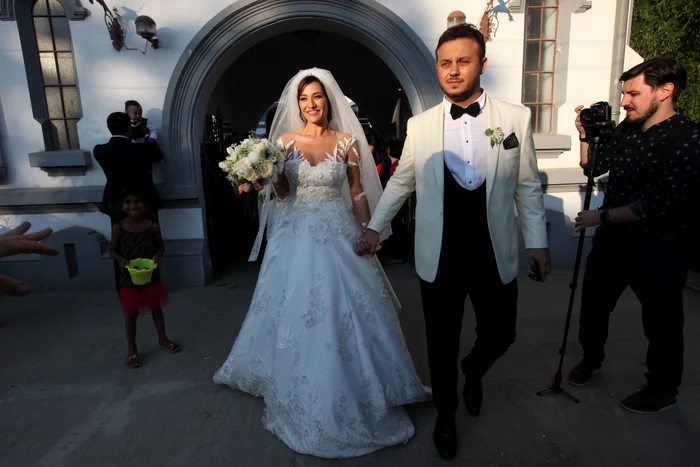 Claudia și Gabi au făcut cununia religioasă în mai 2016