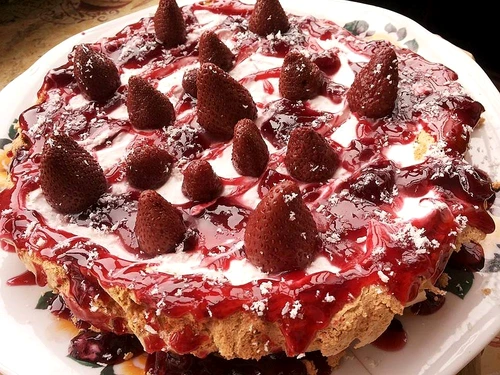 pavlova capsuni jpeg