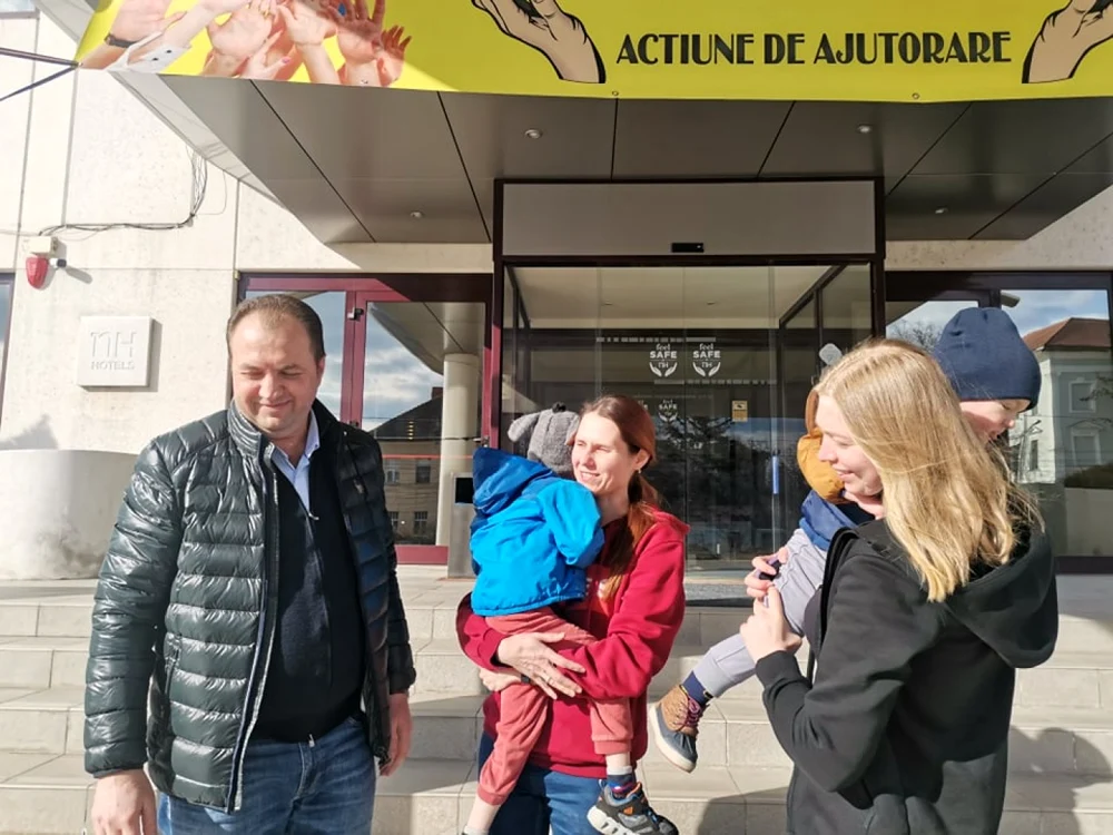 Fostul deputat Marocico ajută refugiaţii din Ucraina FOTO Ş.Both