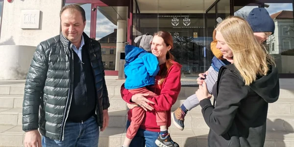 Refugiaţii din Ucraina sunt cazaţi la hotelul NH din Timişoara FOTO Ş.Both