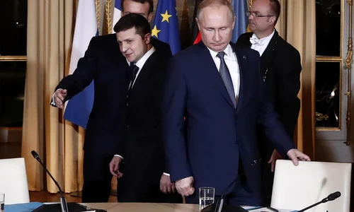 Volodimir Zelenski si Vladimir Putin la summitul in formatul Normandia desfasurat la Paris in decembrie 2019 FOTO EPA-EFE