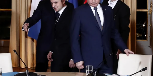 Volodimir Zelenski si Vladimir Putin la summitul in formatul Normandia desfasurat la Paris in decembrie 2019 FOTO EPA-EFE
