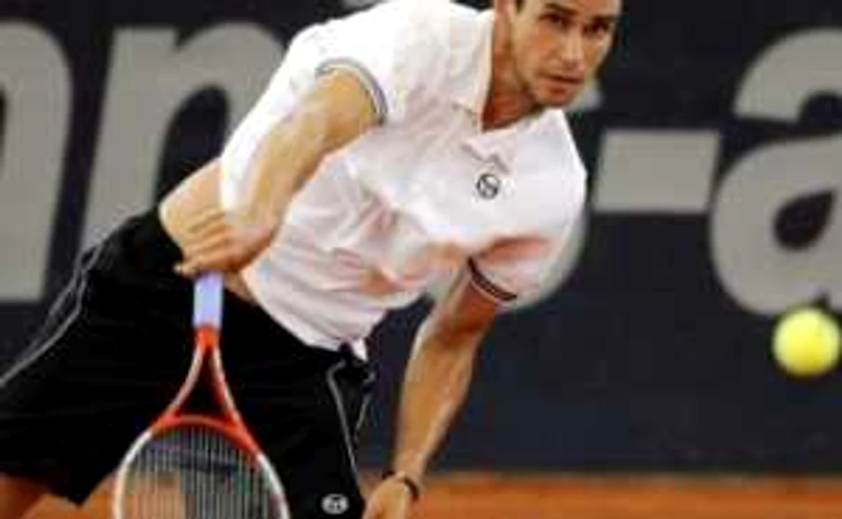 Victor Hănescu este cel mai bine clasat jucător român în clasamentul ATP