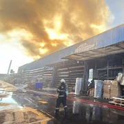 incendiu bucuresti jpeg