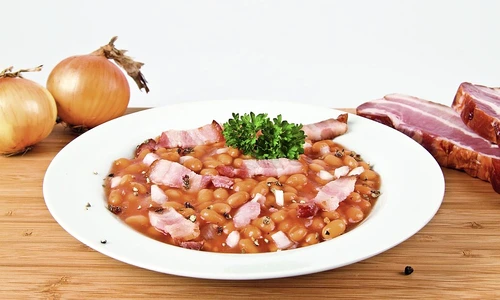 iahnie de fasole cu bacon afumat jpeg