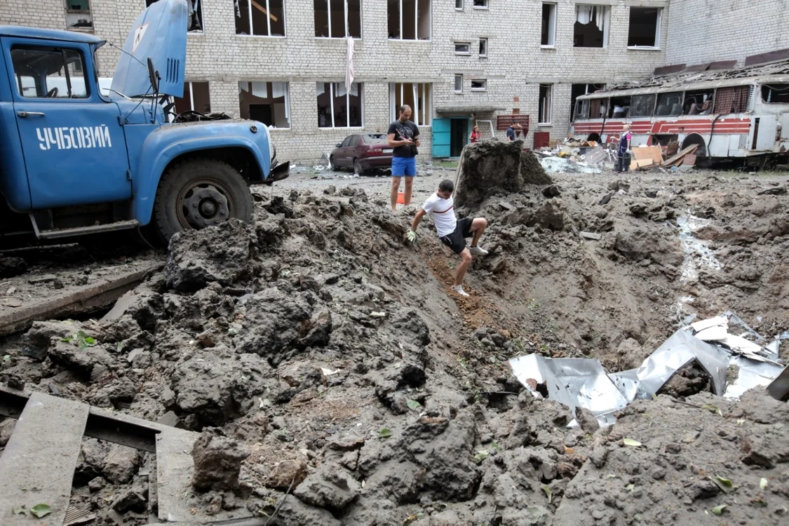 Ucraina vrea să evacueze obligatoriu civilii din regiunile aflate la linia frontului FOTO EPA-EFE