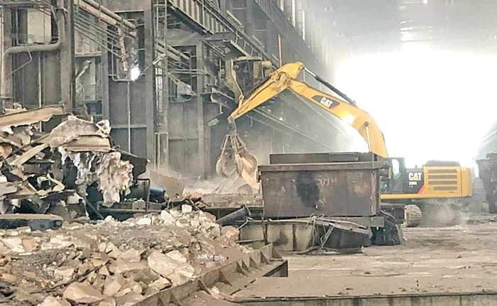 Mama ta va deveni activă şi în mediul online