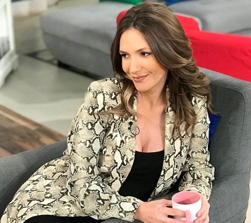 Adela Popescu și Radu Vâlcan caută bonă internăFoto Instagram