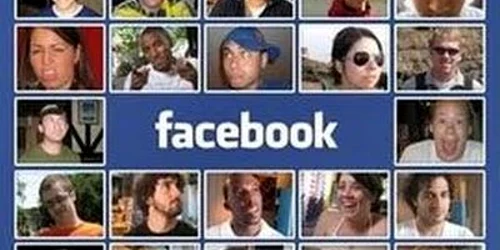 Termenul "HMU" ("Hit me up") este cel mai discutat de către abonaţii platformei