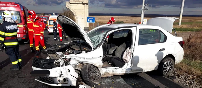 Accidentul petrecut pe DN 28 FOTO ISU Neamț