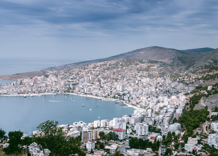 Vacanța de coșmar a unor români în Albania. Ce au pățit: „Am ajuns inclusiv să fim înjurați”