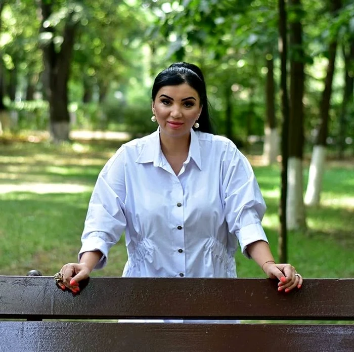 
    Ioana Simion şi Nick Rădoi  