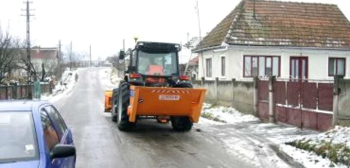 Circulaţia este îngreunată de polei